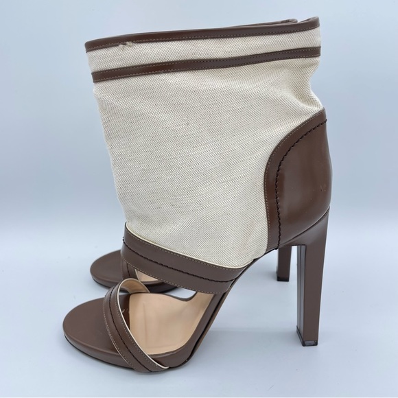 Bally Leather & Canvas Heels 10 1/2 Brown/Natural - Picture 7 of 16